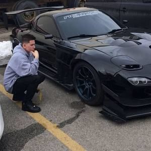 Meet your Posher, Caleb